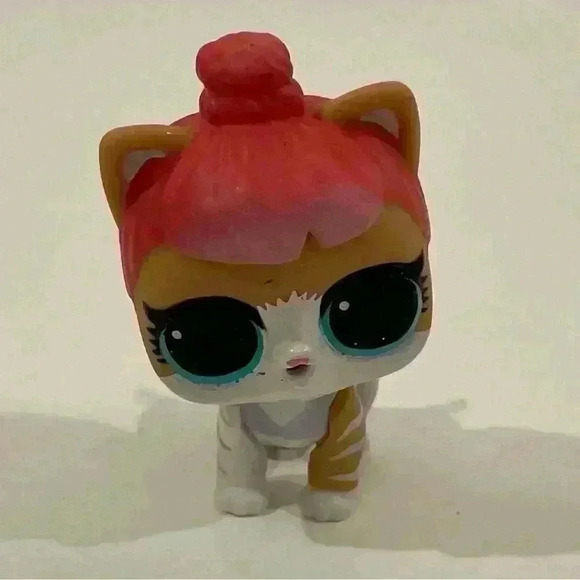 LOL Surprise! Block Party Pet Kitten Kitty Cat Figure Doll Pink Hair - Picture 6 of 11